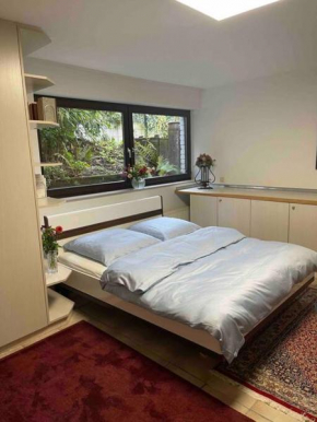 Schöne ruhige Wohnung (42qm) in Messenähe!